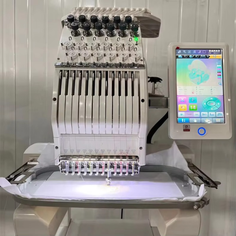 Embroidery Machine Computerized - 의류용 자수 기계, 데스크탑 자수 기계,