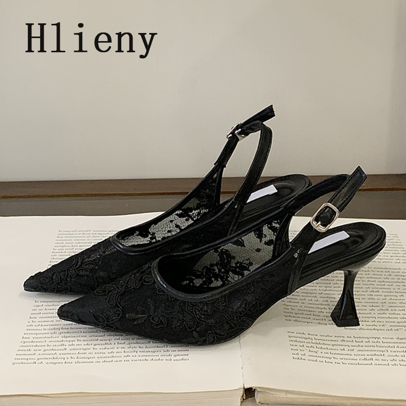 Hlieny 패션 백 버클 스트랩 여성 펌프스 디자인  - Embroidery Design Free 리뷰 및 가격