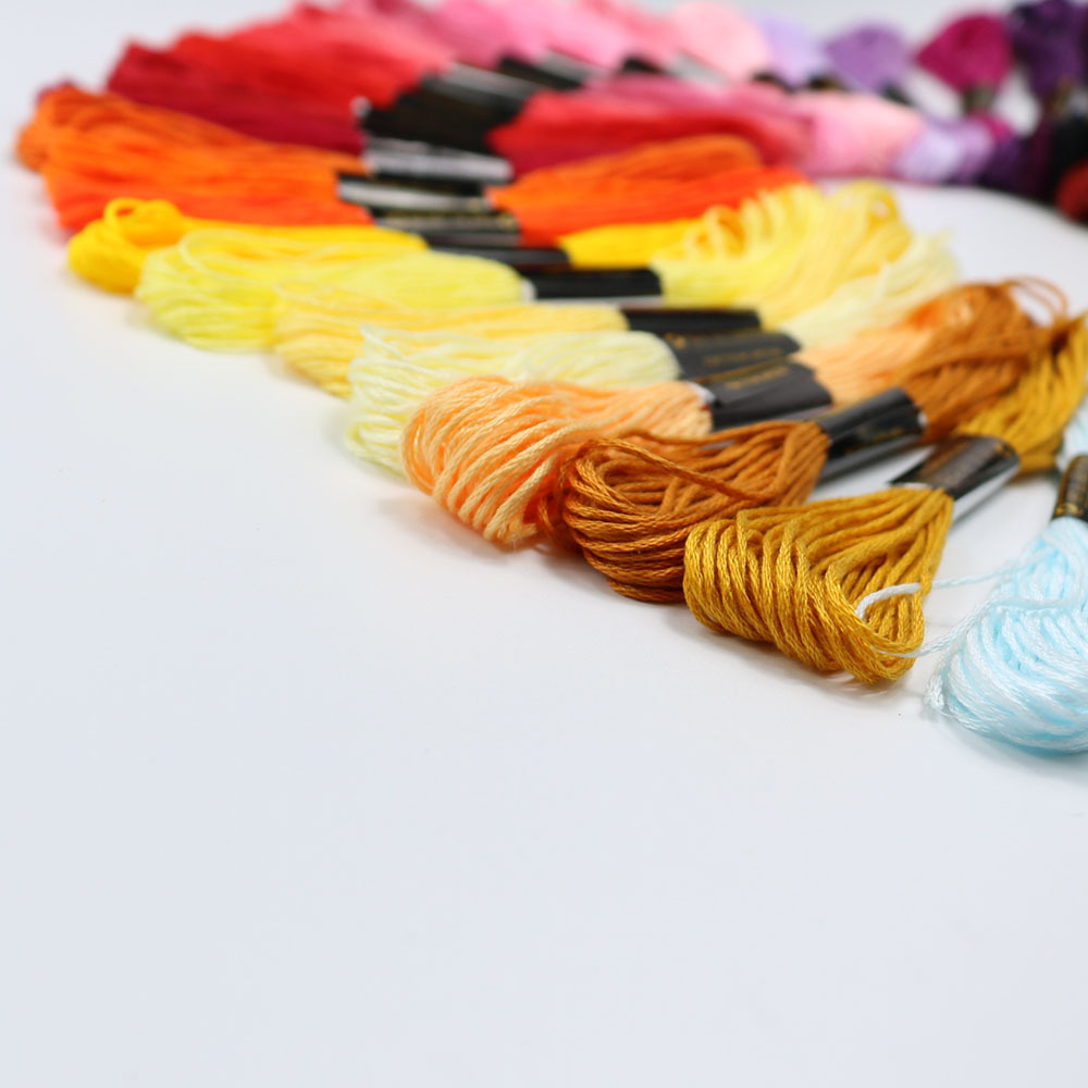 50가지 색상의 십자수실을 고정했습니다. 테릴렌 면 자 - Embroidery In The Piece 리뷰 및 가격